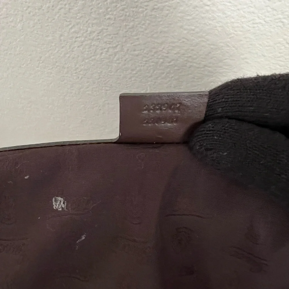 Authentic Preloved Guccissima Dark Brown Messenger bag - Picture 13 of 16
